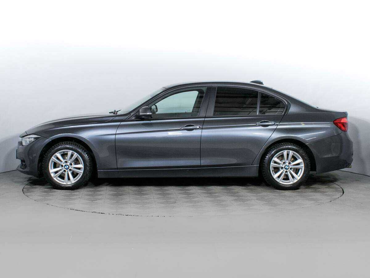 BMW 3 серии 318i, 2017 Фото №8