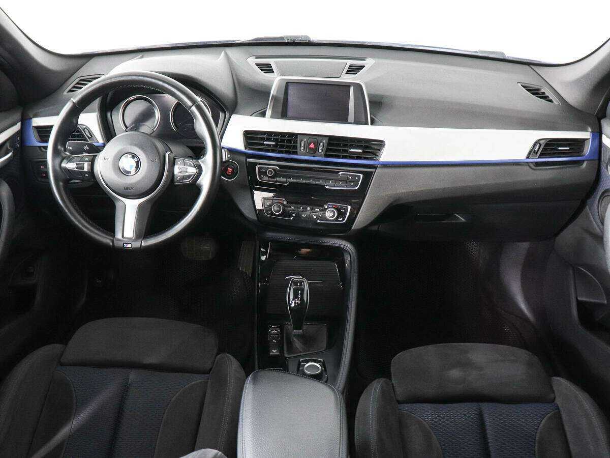 BMW X1 20i xDrive, 2018 Фото №7