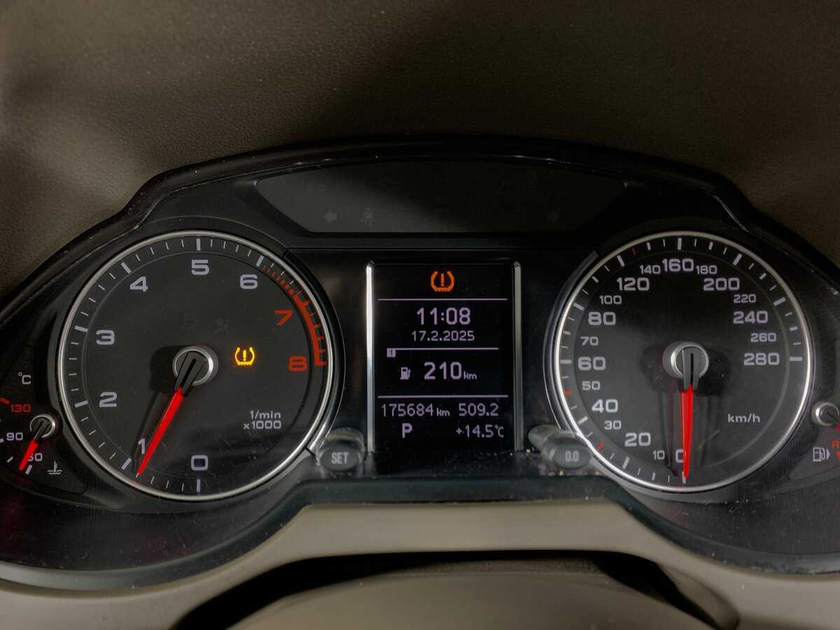 Audi Q5, 2014 Фото №15