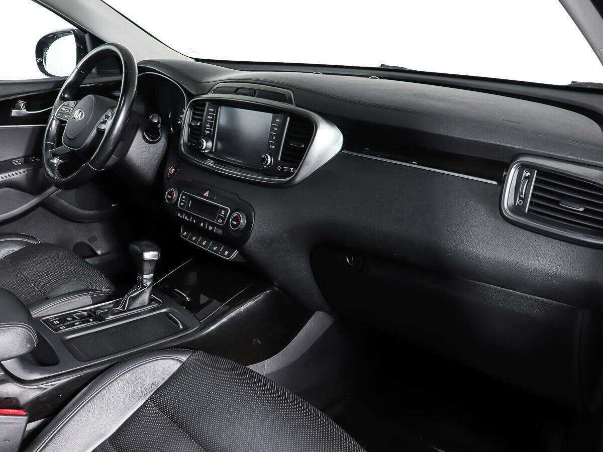 Kia Sorento, 2017 Фото №11