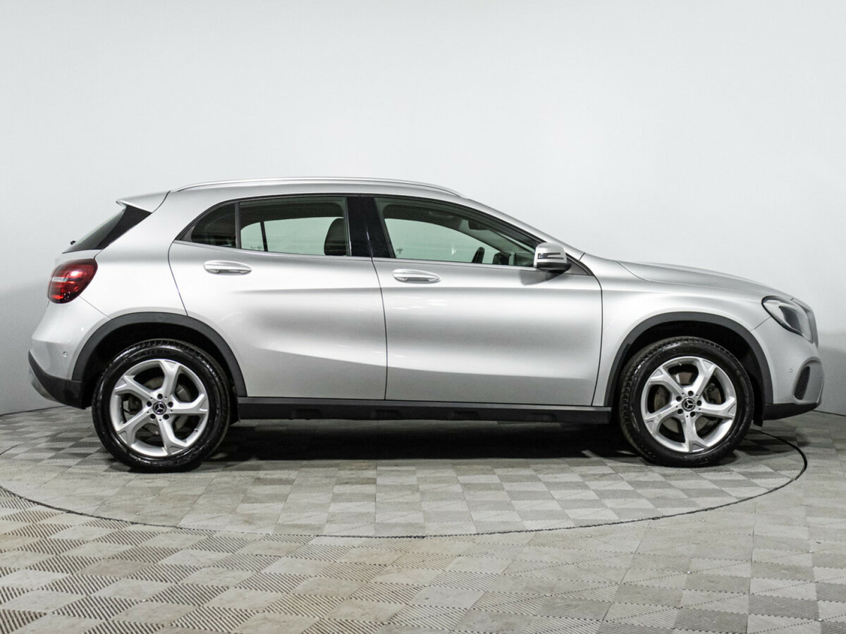 Mercedes-Benz GLA 250 I (X156) Рестайлинг, 2017 Фото №4