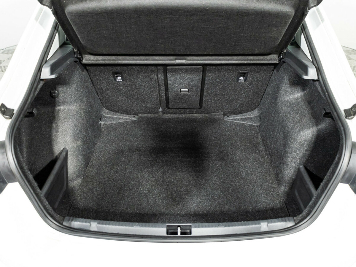 Skoda Rapid II, 2021 Фото №15