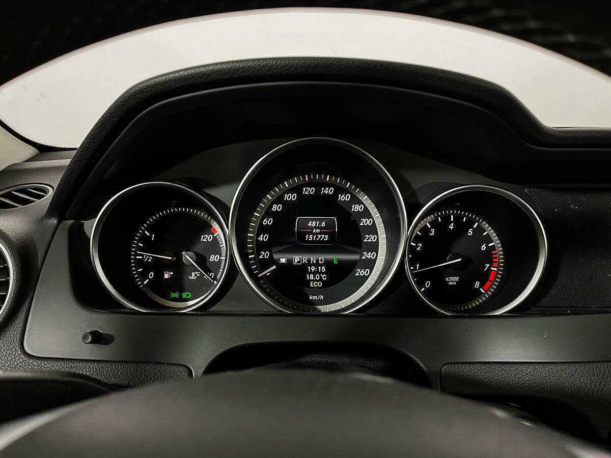 Mercedes-Benz C-Класс 180, 2012 Фото №9