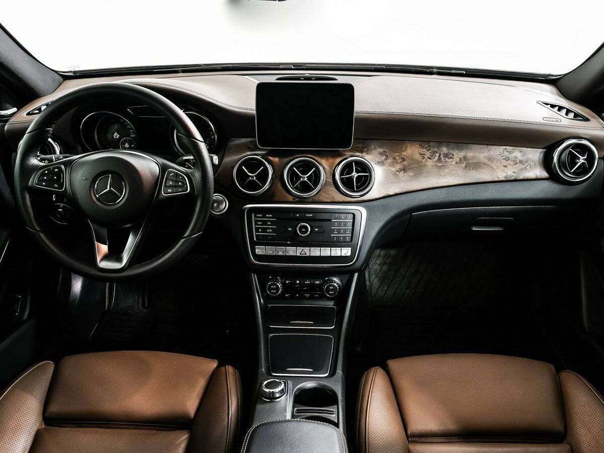 Mercedes-Benz GLA 250, 2018 Фото №11