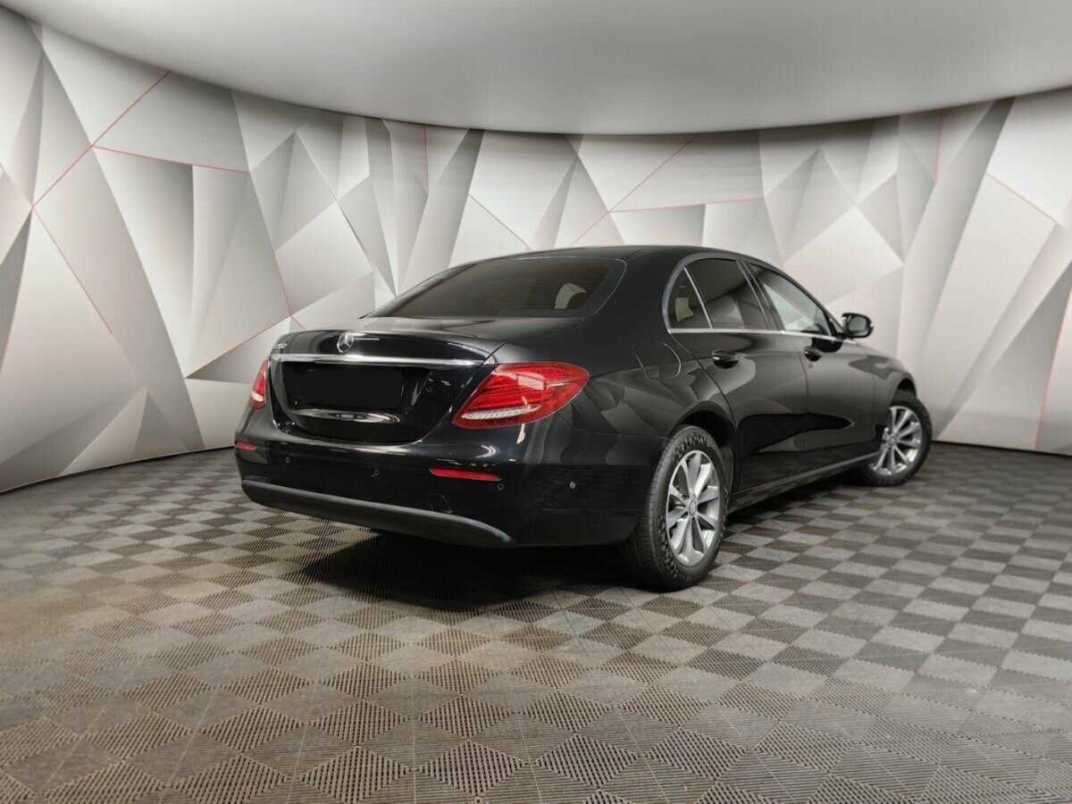 Mercedes-Benz E-Класс 200, 2016 Фото №2