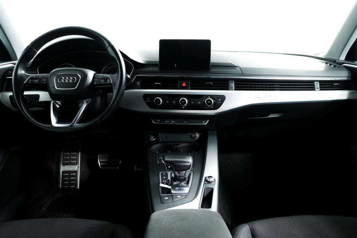 Audi A4, 2016 Фото №10