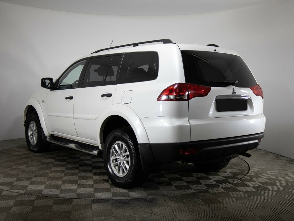 Mitsubishi Pajero Sport II Рестайлинг, 2014 Фото №7