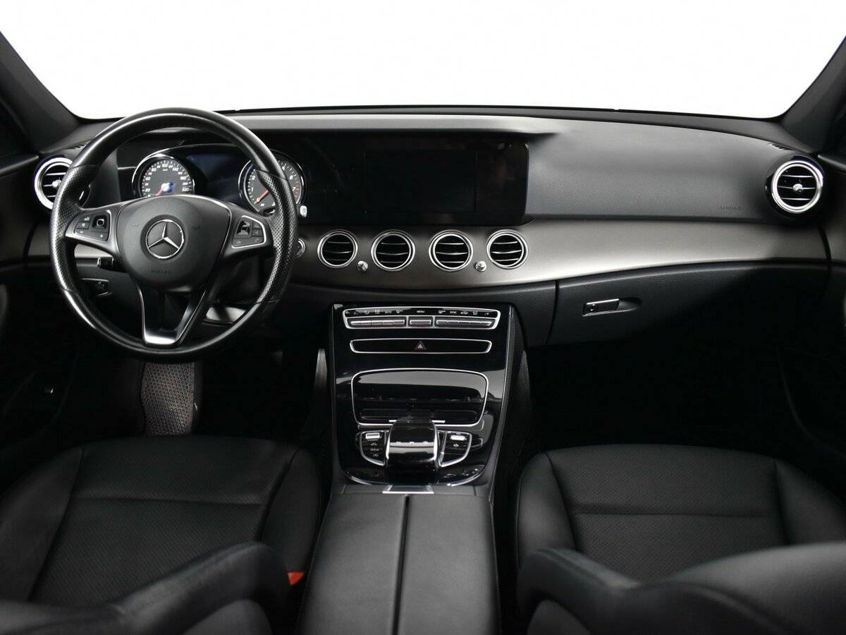 Mercedes-Benz E-Класс 200, 2016 Фото №10