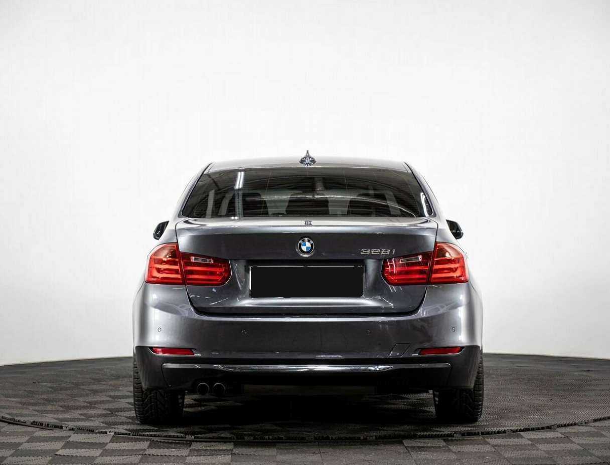 BMW 3 серии 328i, 2012 Фото №4