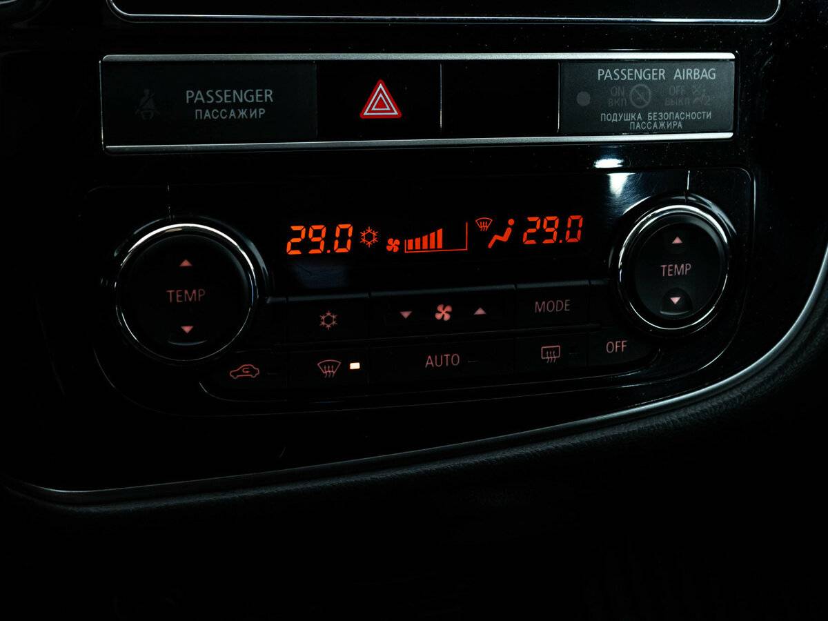 Mitsubishi Outlander III Рестайлинг 3, 2019 Фото №13