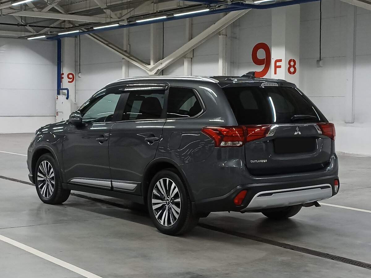 Mitsubishi Outlander, 2020 Фото №7