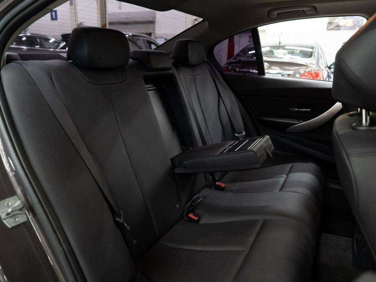 BMW 3 серии 320i, 2014 Фото №8