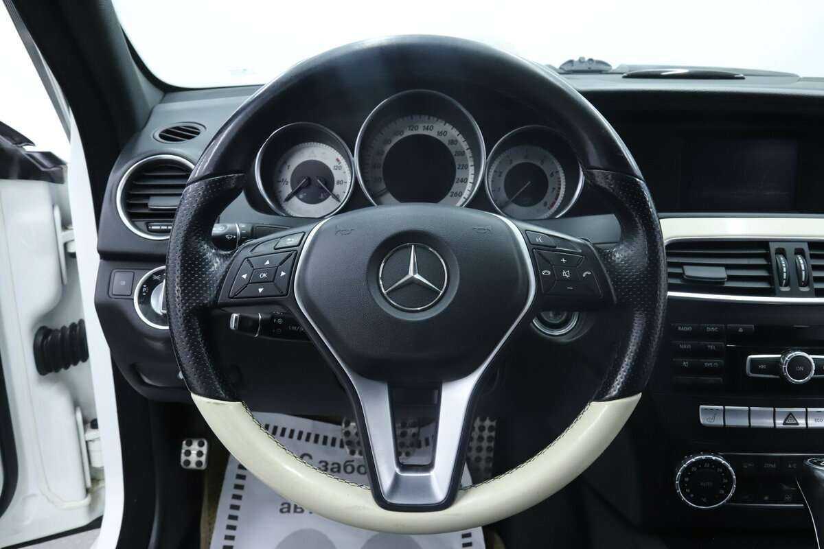 Mercedes-Benz C-Класс 180, 2014 Фото №11