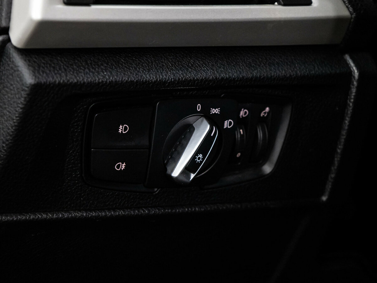 BMW 1 серии 116i II (F20/F21), 2012 Фото №17