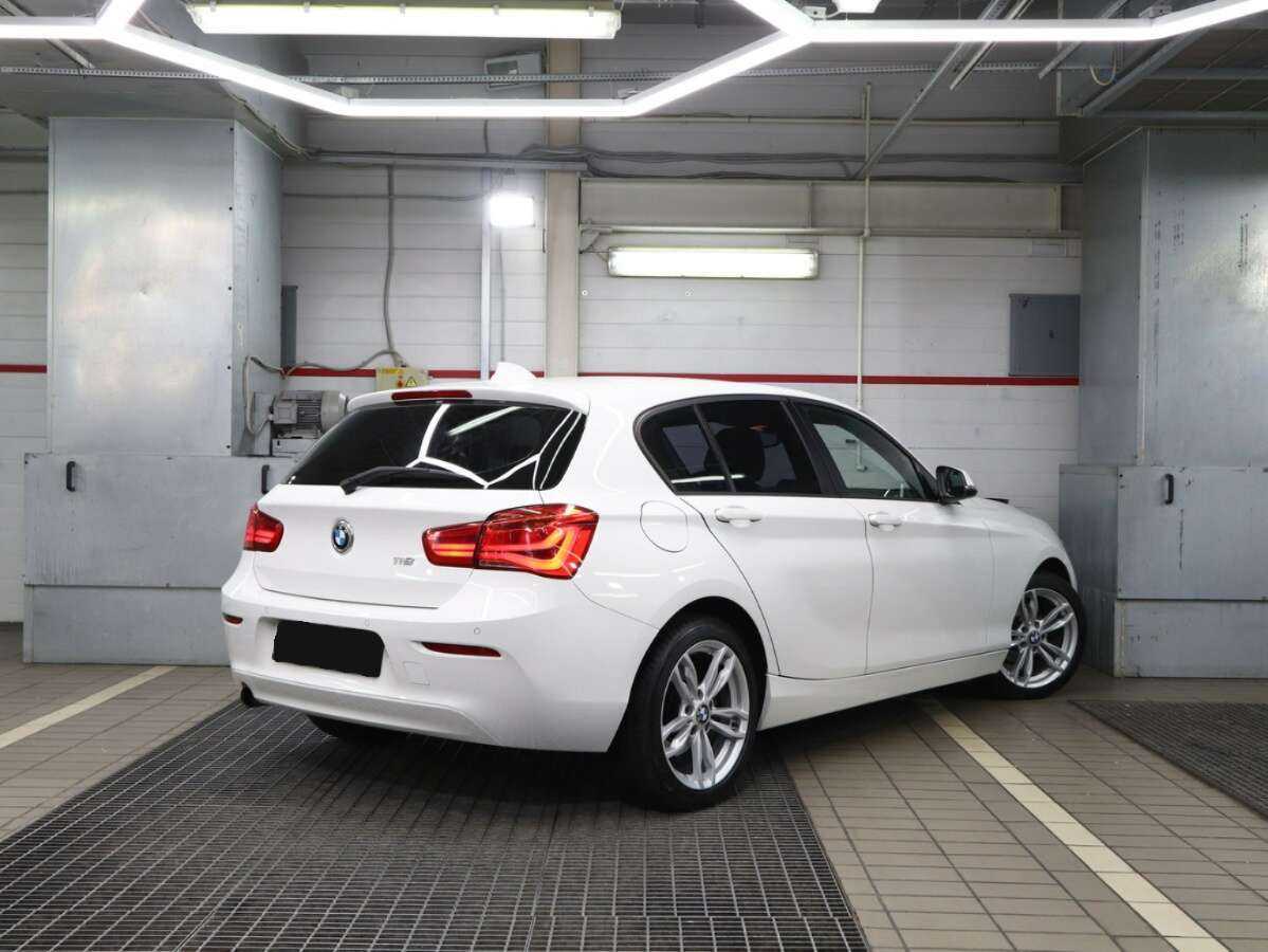 BMW 1 серии 118i, 2016 Фото №2