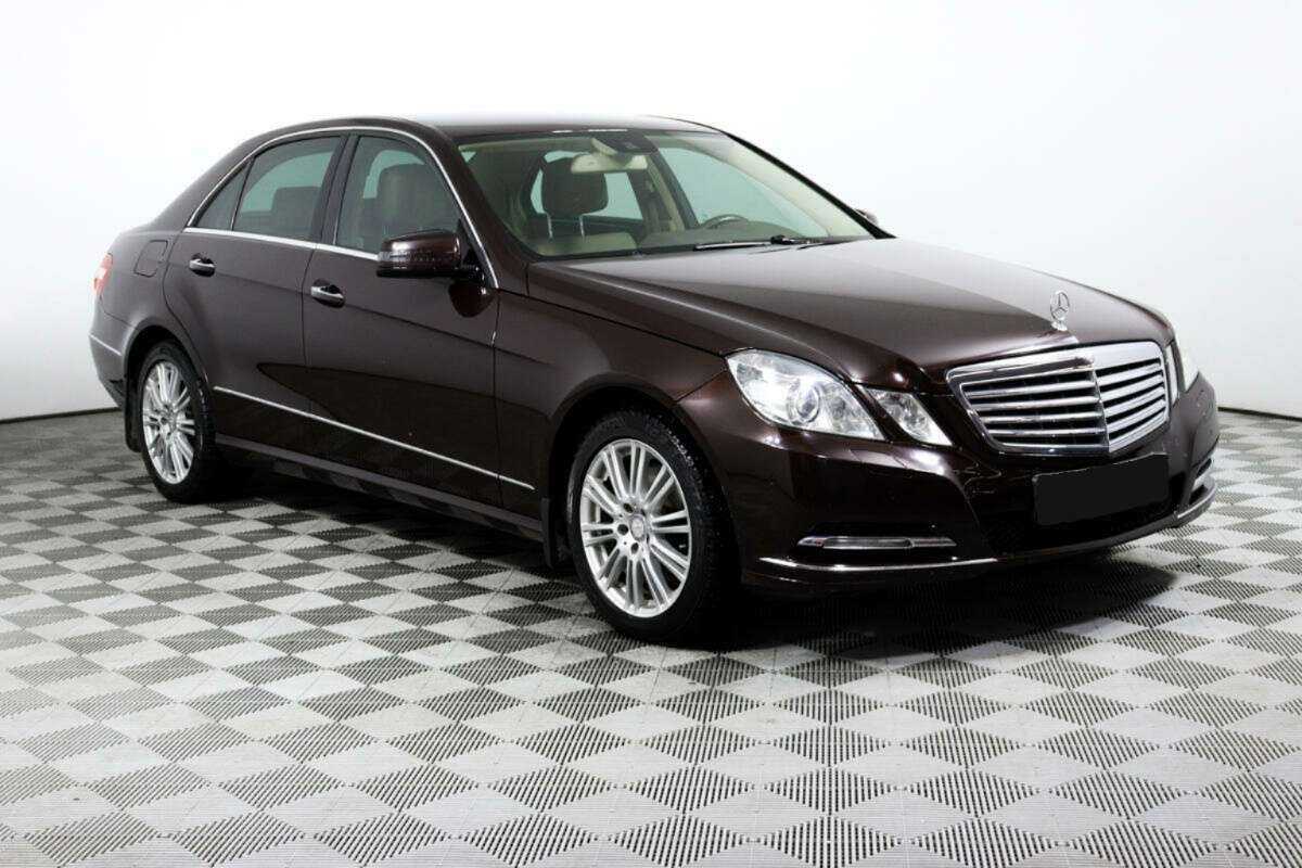 Mercedes-Benz E-Класс 350, 2012 Фото №3