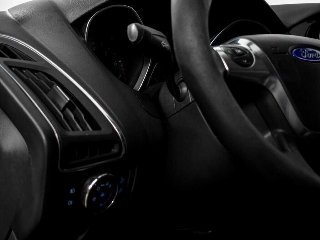 Ford Focus, 2013 Фото №10
