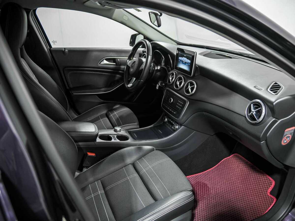 Mercedes-Benz GLA 200, 2016 Фото №16