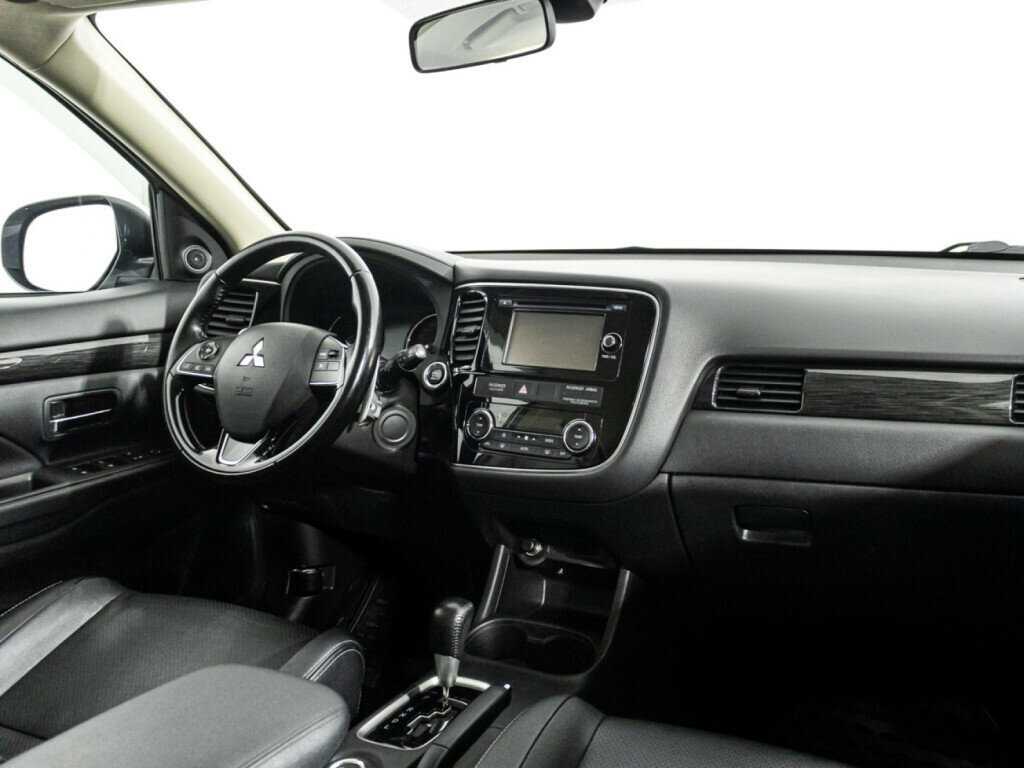 Mitsubishi Outlander, 2016 Фото №9