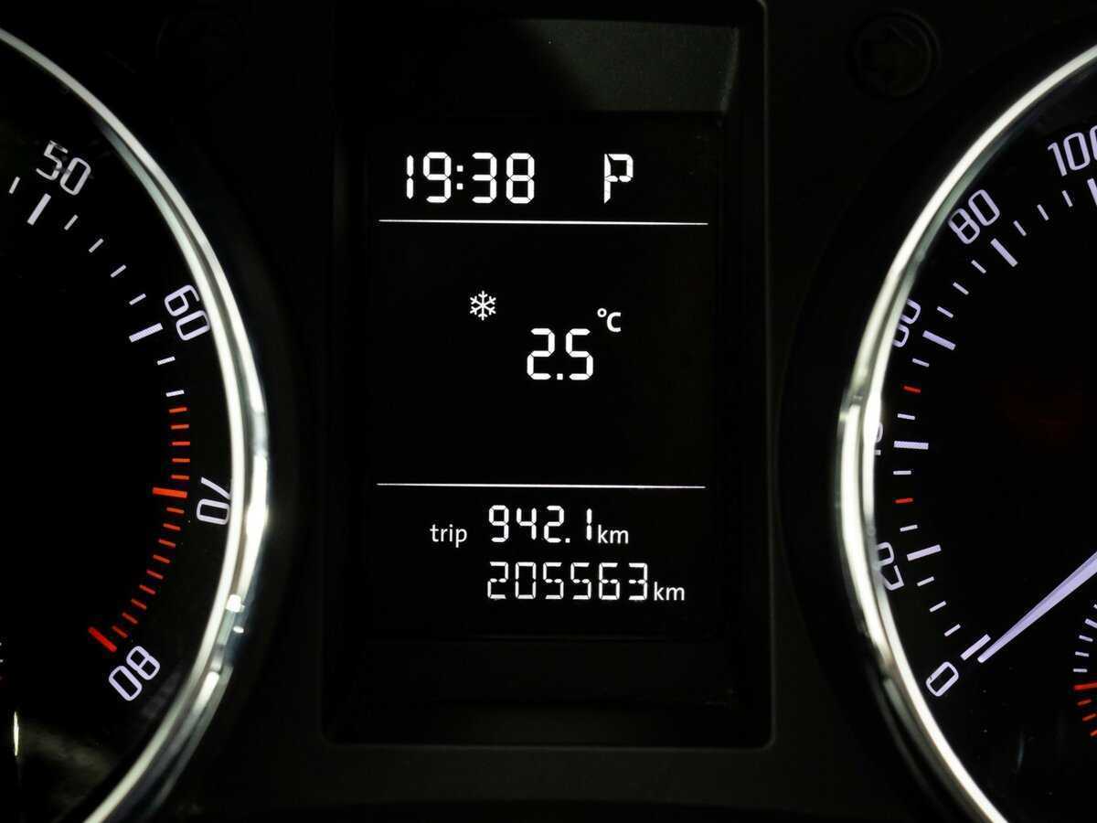 Skoda Yeti, 2012 Фото №11