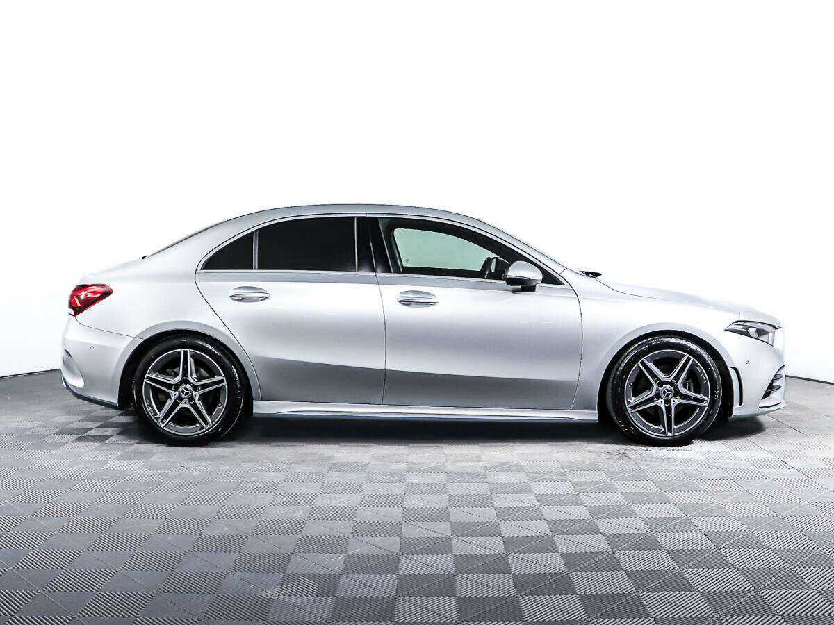 Mercedes-Benz A-Класс 200, 2019 Фото №4