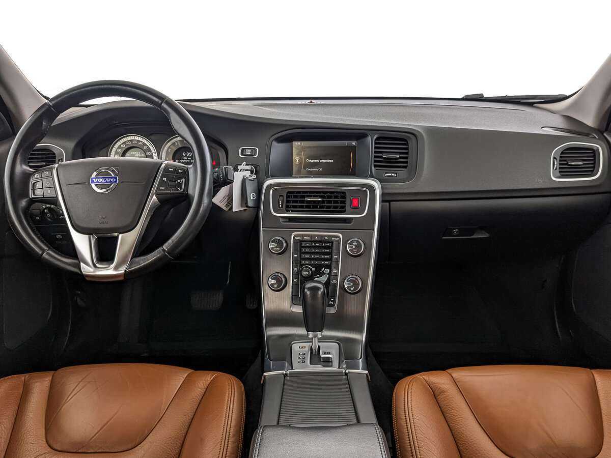 Volvo S60, 2012 Фото №13
