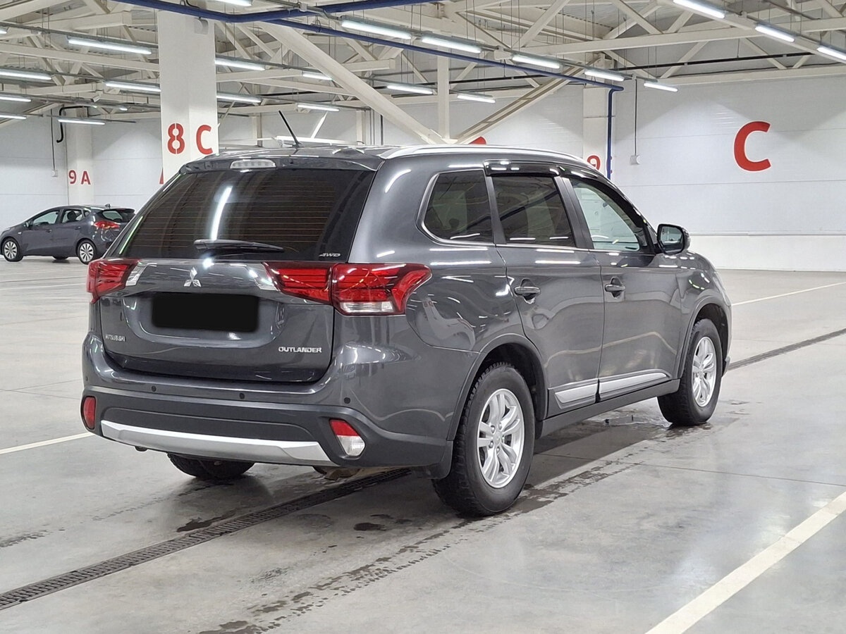 Mitsubishi Outlander III Рестайлинг 2, 2015 Фото №5