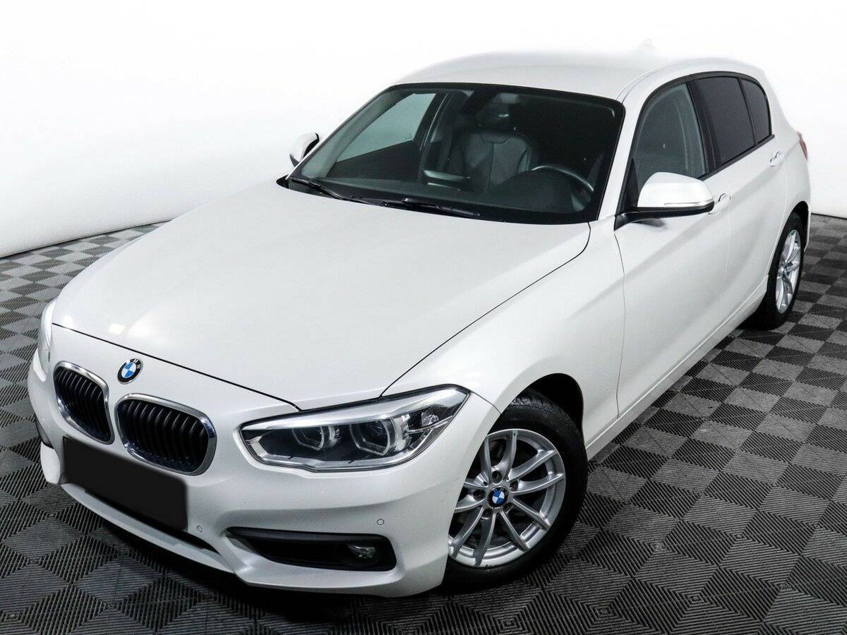 BMW 1 серии 118i, 2018 Фото №15