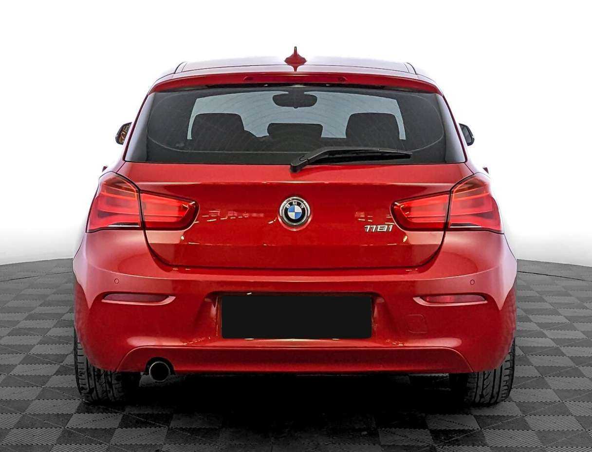 BMW 1 серии 118i, 2017 Фото №6