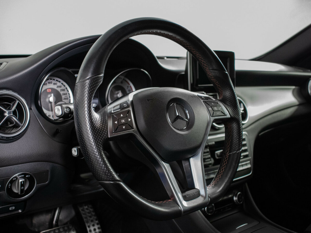 Mercedes-Benz GLA 250 I (X156), 2015 Фото №13