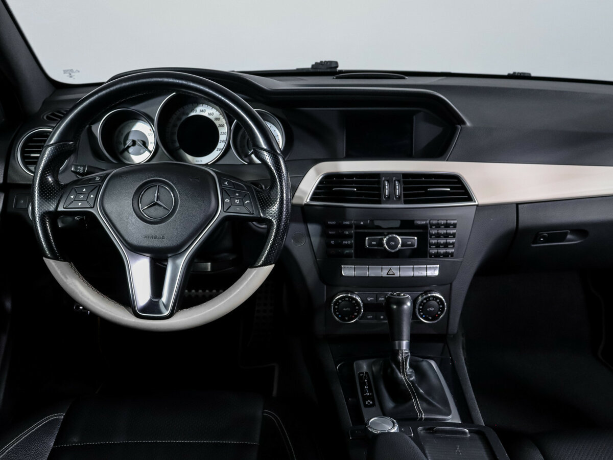 Mercedes-Benz C-Класс 180 III (W204) Рестайлинг, 2012 Фото №10