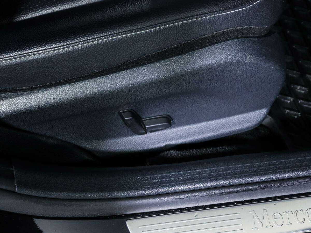 Mercedes-Benz C-Класс 180 9G-TRONIC, 2017 Фото №13