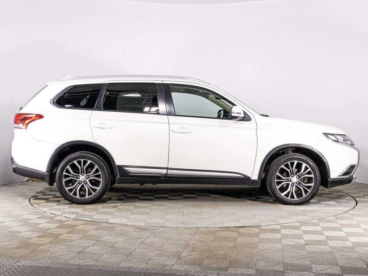 Mitsubishi Outlander, 2017 Фото №4
