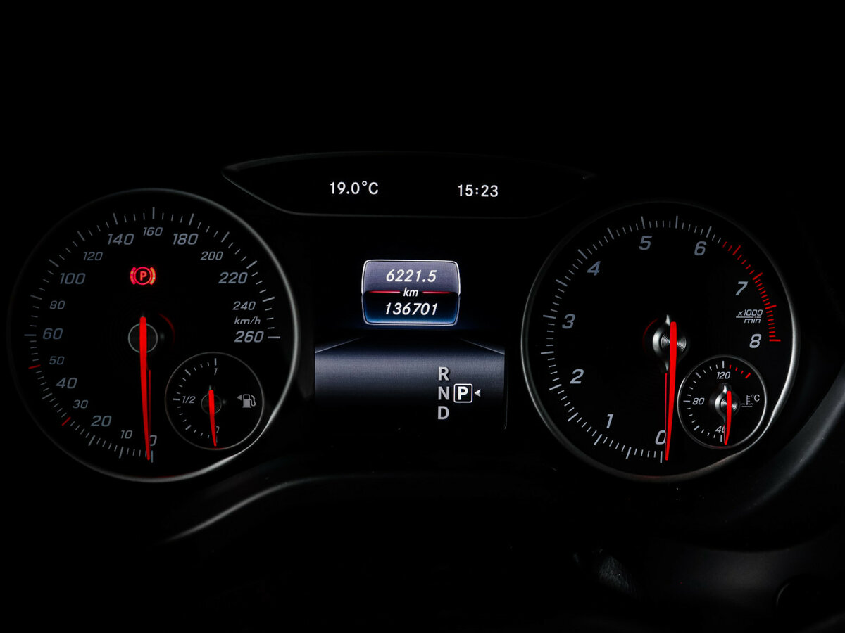 Mercedes-Benz A-Класс 180 III (W176) Рестайлинг, 2016 Фото №9
