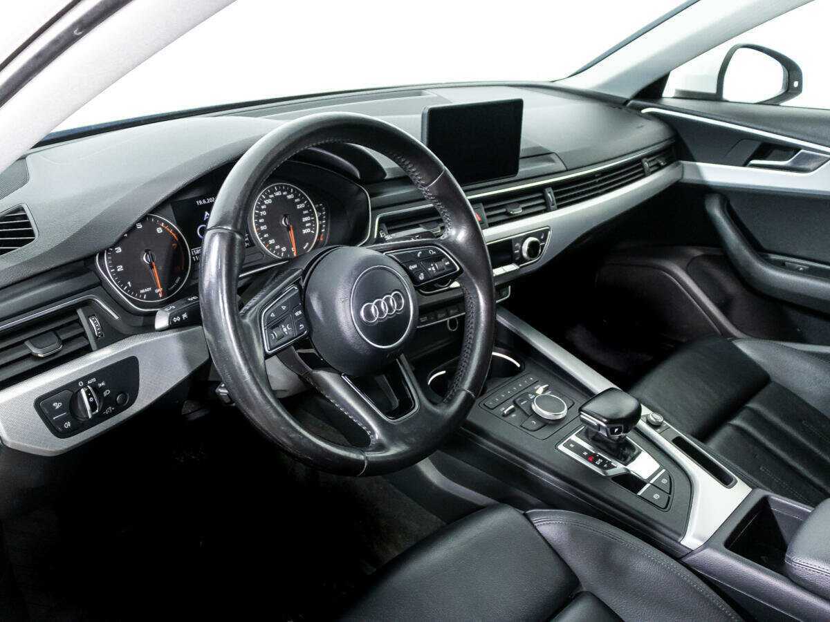 Audi A4, 2016 Фото №11