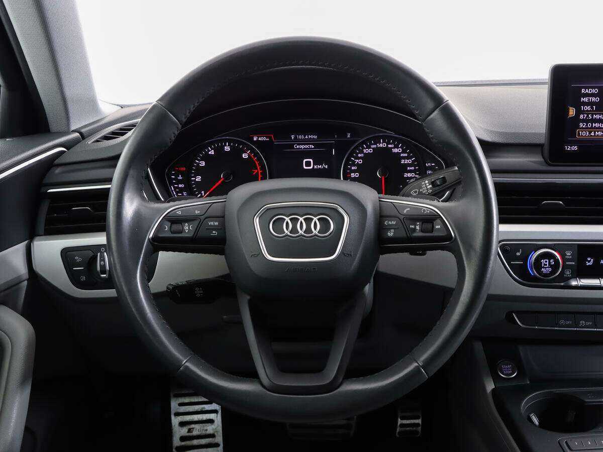 Audi A4, 2019 Фото №9