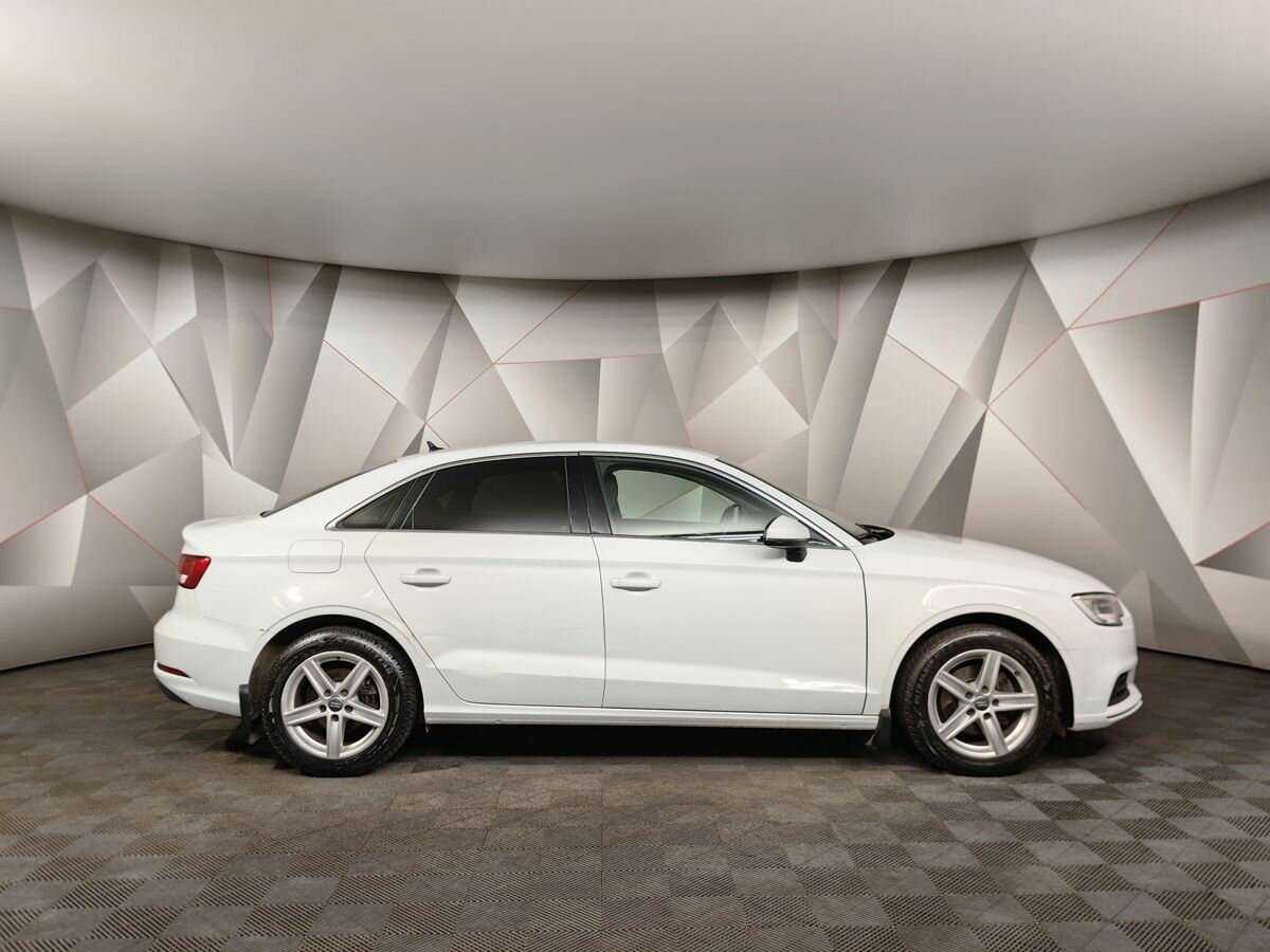 Audi A3, 2019 Фото №6