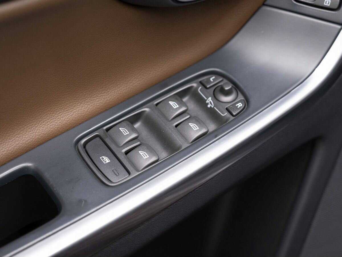 Volvo XC60, 2014 Фото №18