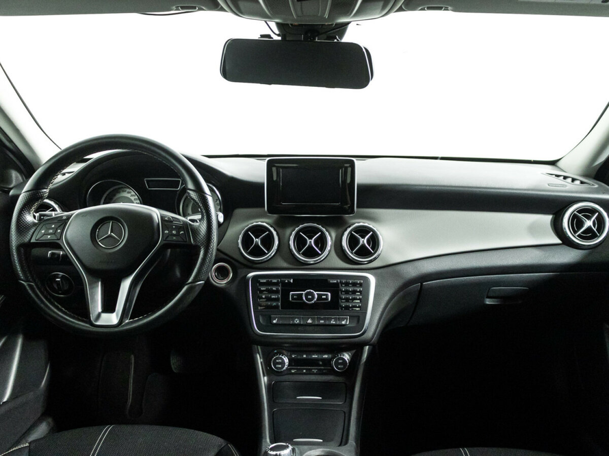Mercedes-Benz GLA 200 I (X156), 2014 Фото №13