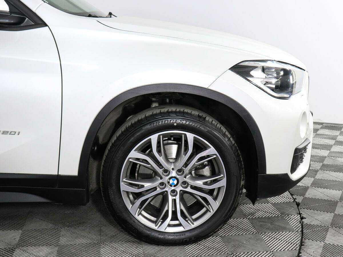 BMW X1 20i xDrive, 2016 Фото №7
