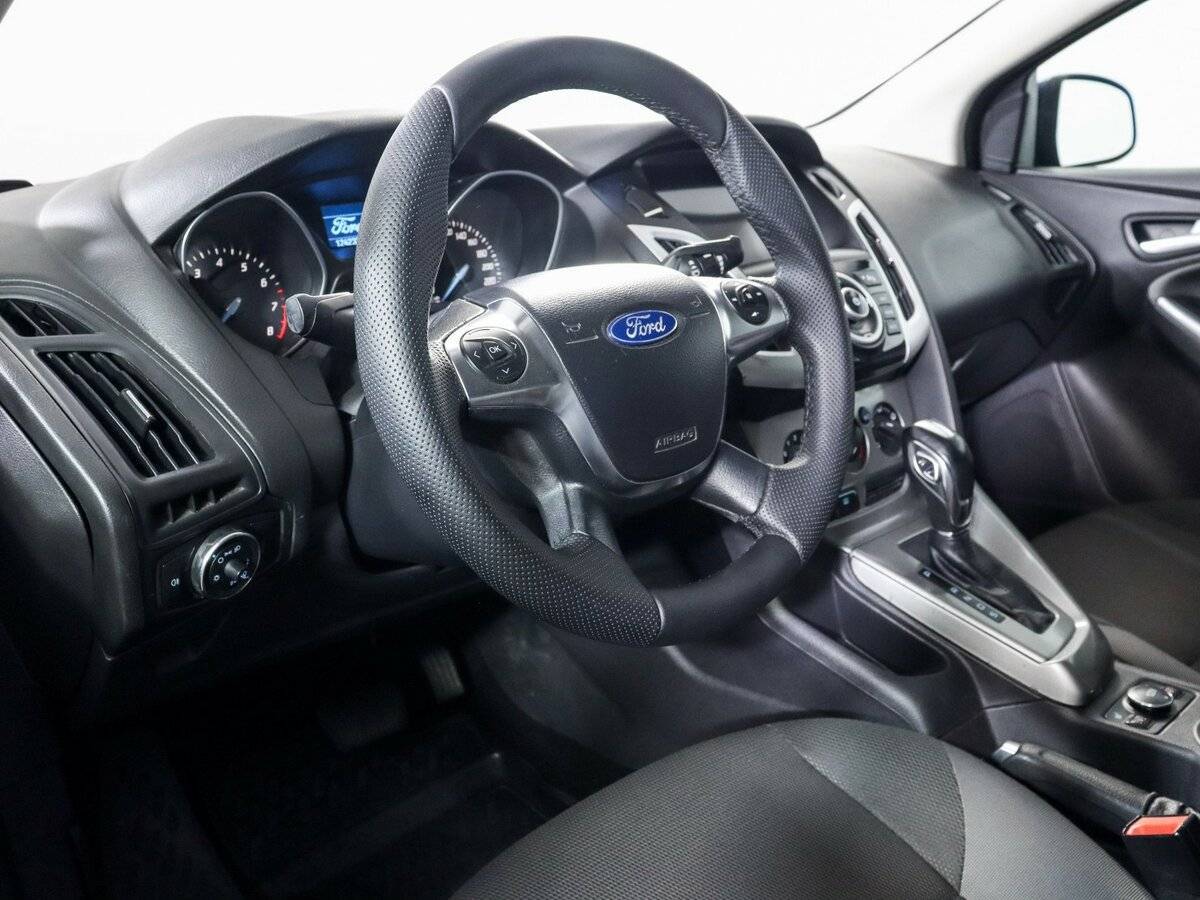 Ford Focus, 2012 Фото №8