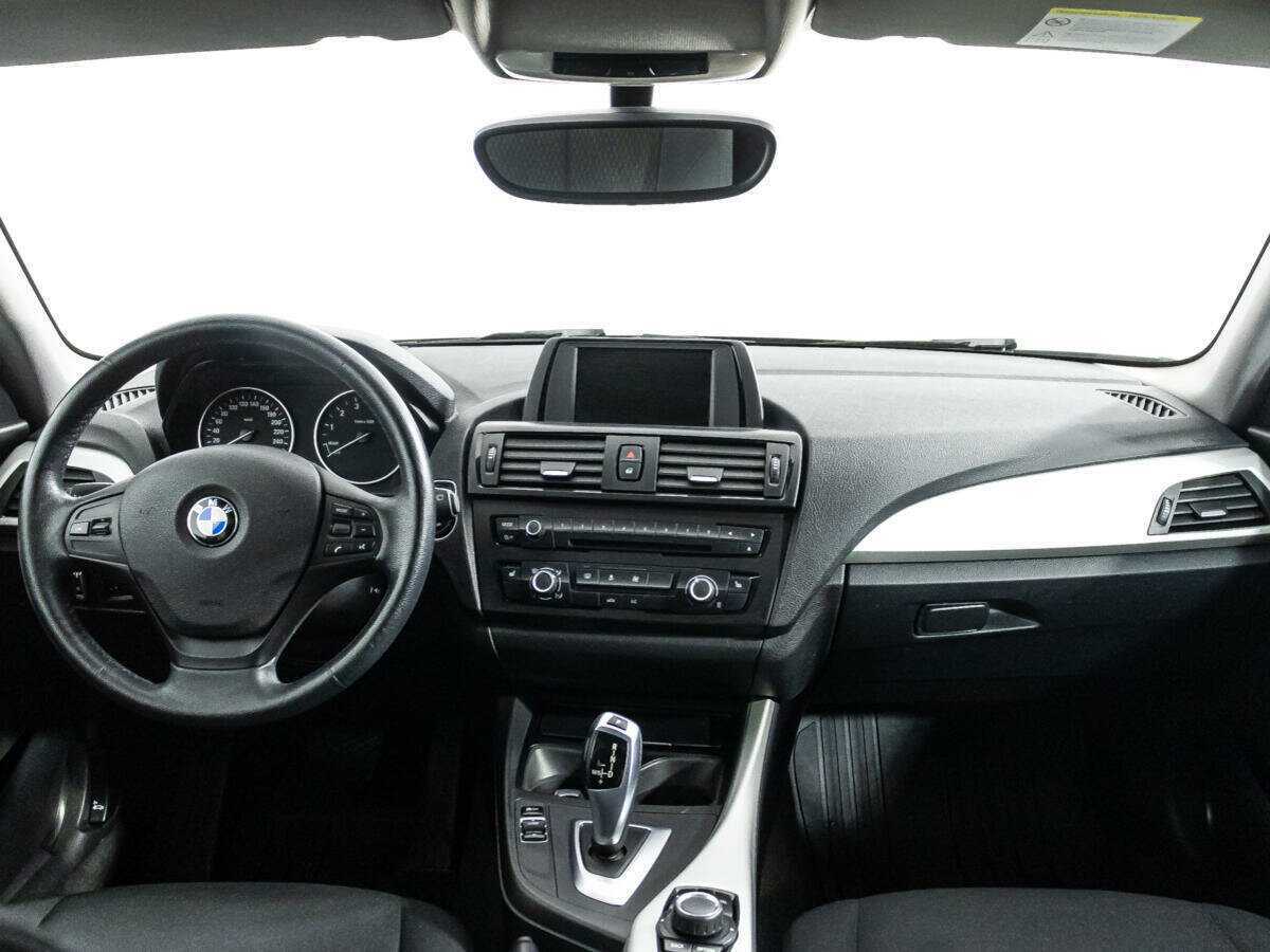 BMW 1 серии 116i, 2012 Фото №13