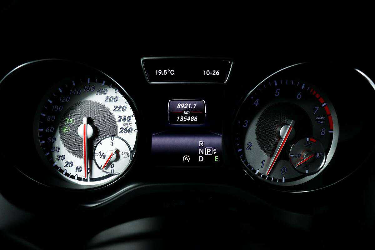 Mercedes-Benz GLA 250, 2015 Фото №10