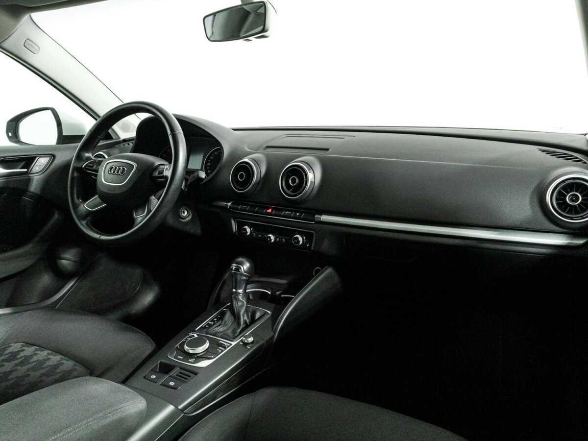 Audi A3, 2015 Фото №9
