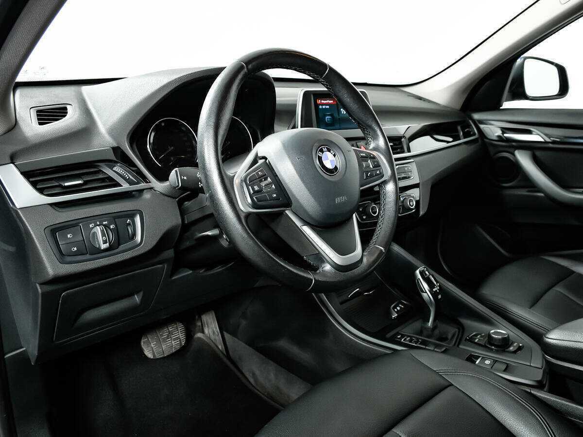 BMW X1 18i sDrive, 2018 Фото №13