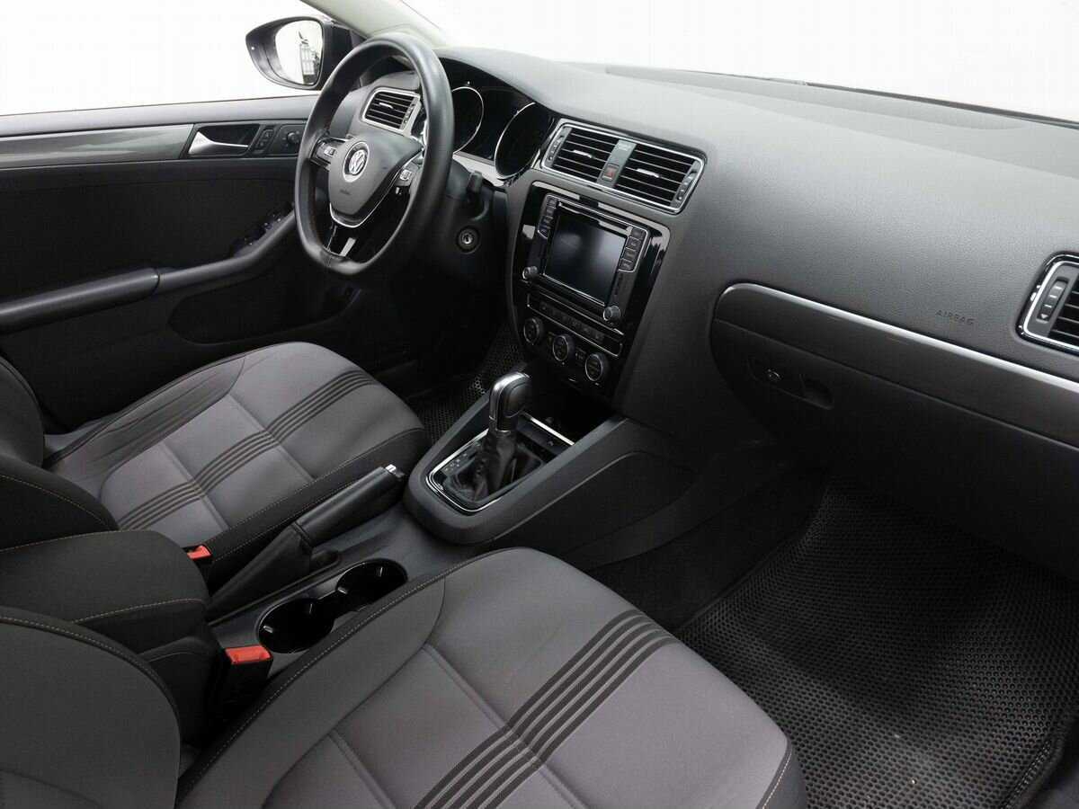 Volkswagen Jetta, 2016 Фото №11