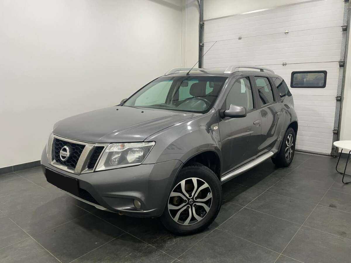 Nissan Terrano, 2015 Фото №1