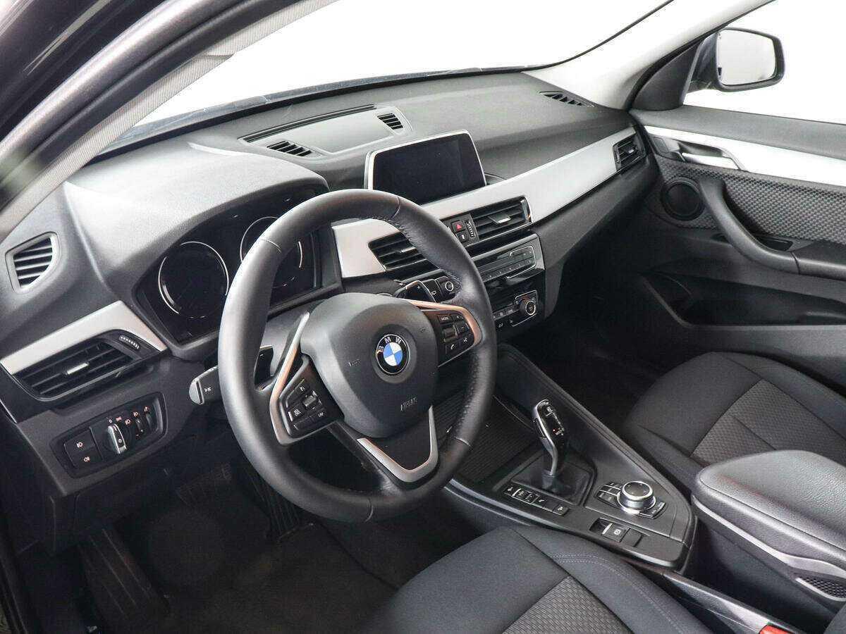 BMW X1 18d xDrive, 2019 Фото №9
