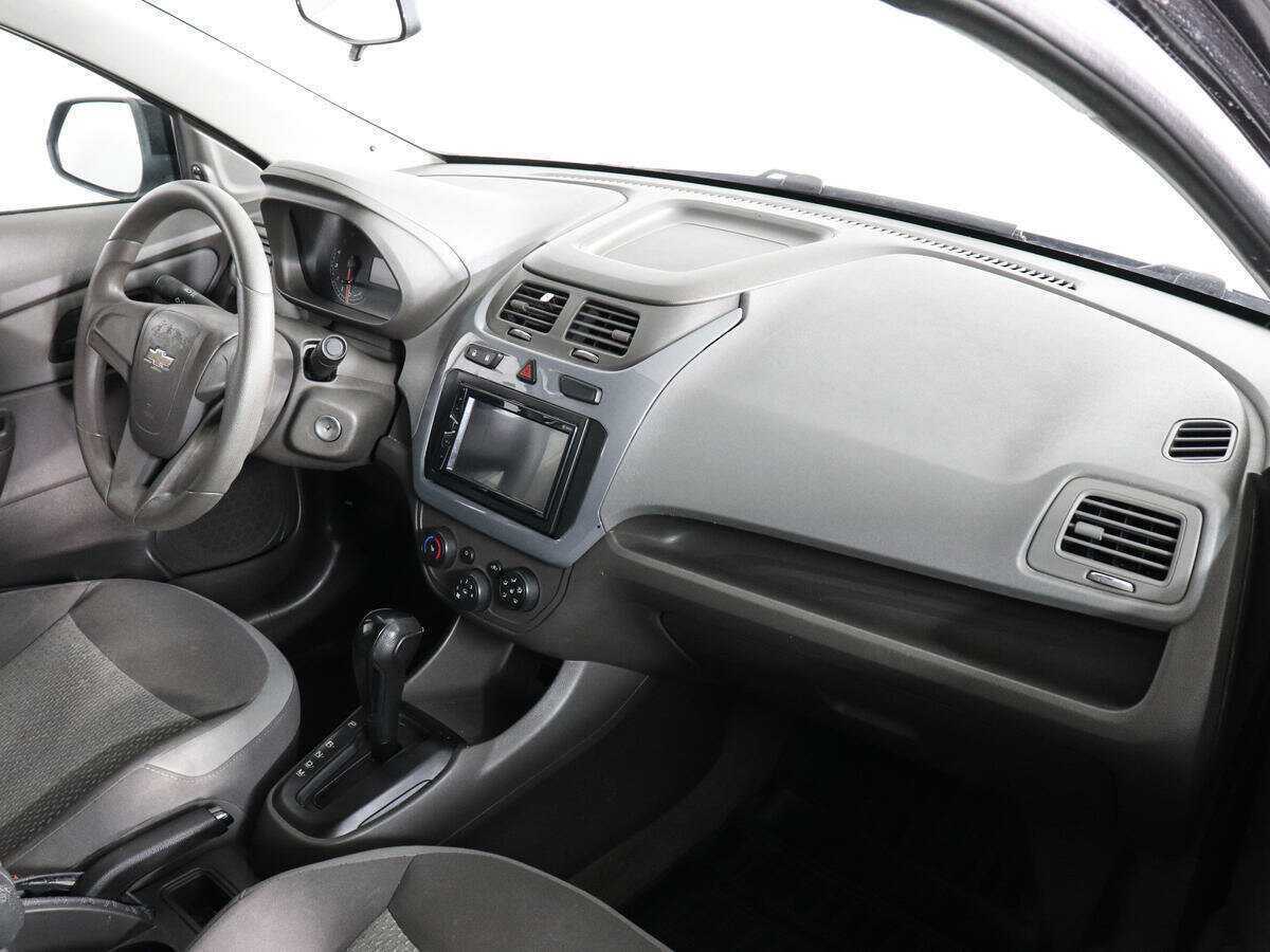 Chevrolet Cobalt, 2013 Фото №10