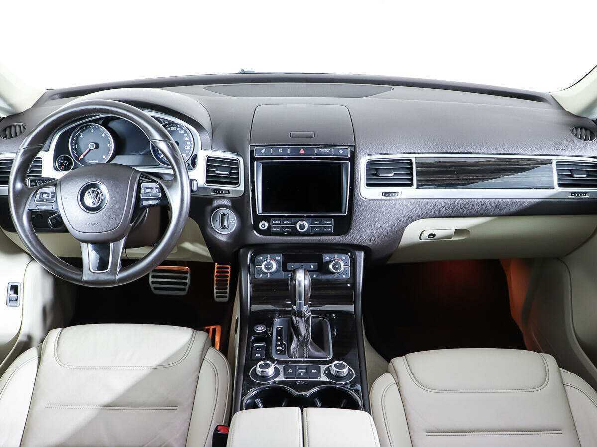 Volkswagen Touareg, 2014 Фото №11